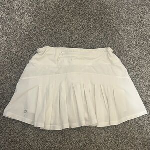 Lululemon Athletica White Mini Skirt